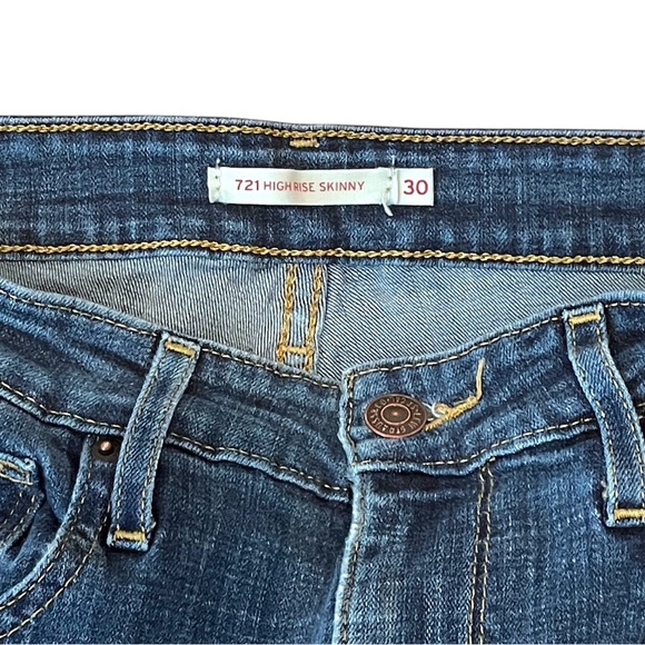Levi’s 721 High Rise Skinny Jeans Dark Wash Size 30 - Picture 4 of 6
